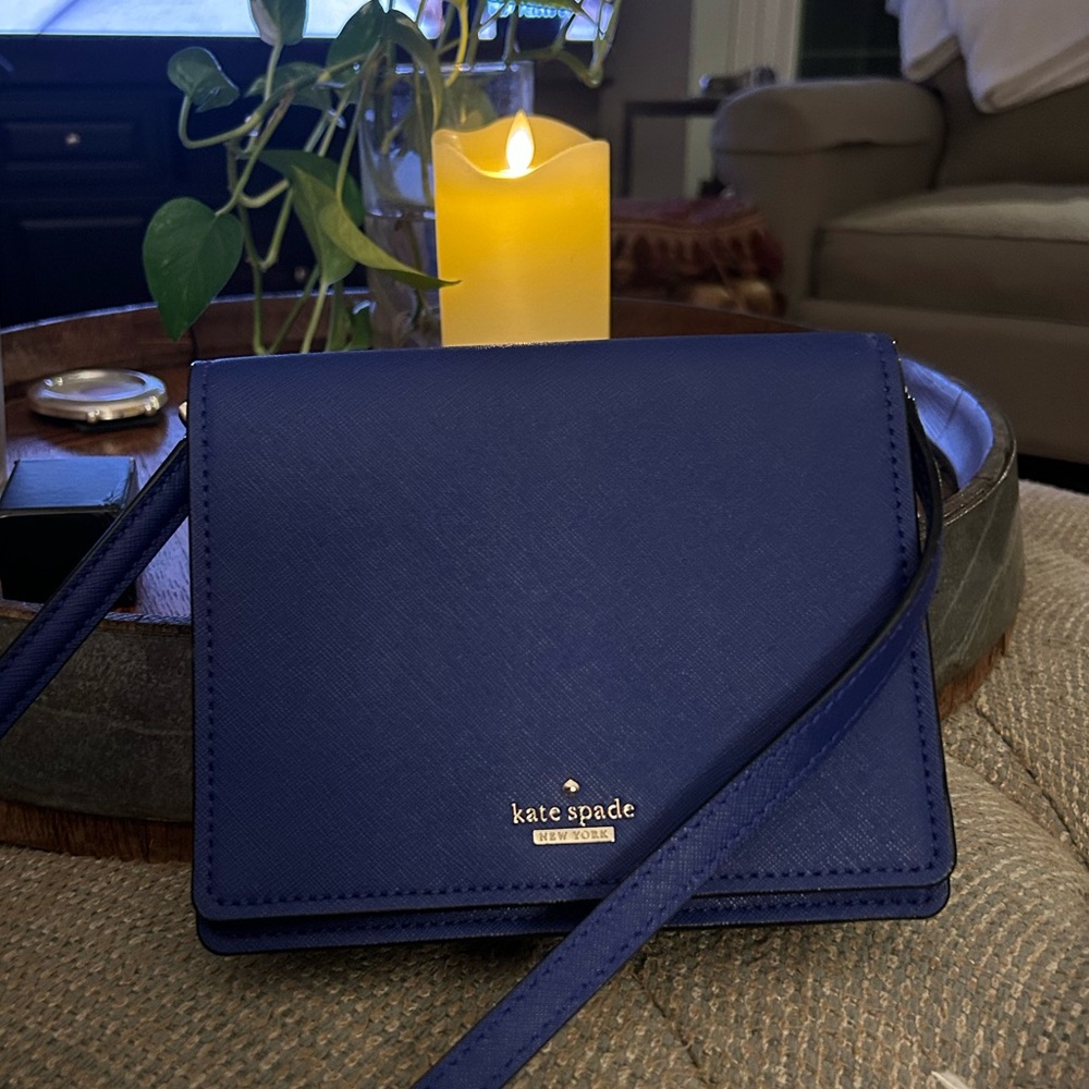 EUC Kate Spade Cameron Street Small Dody Crossbody Royal Blue Silver Hardware